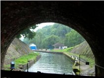 Tunnelausfahrt im Rhein-Marne Kanal